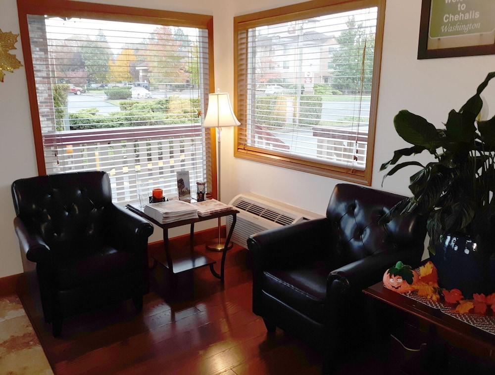 Oyo Hotel Chehalis I-5 South ภายนอก รูปภาพ