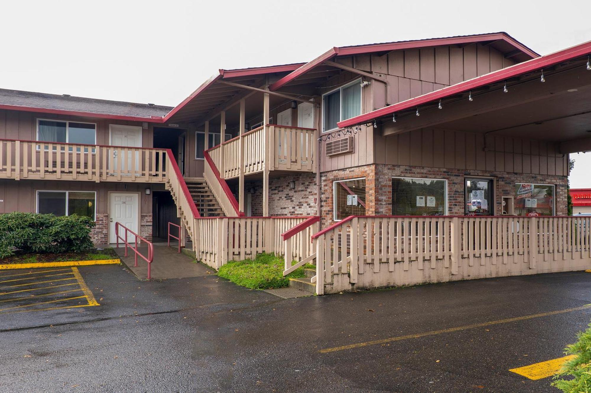 Oyo Hotel Chehalis I-5 South ภายนอก รูปภาพ