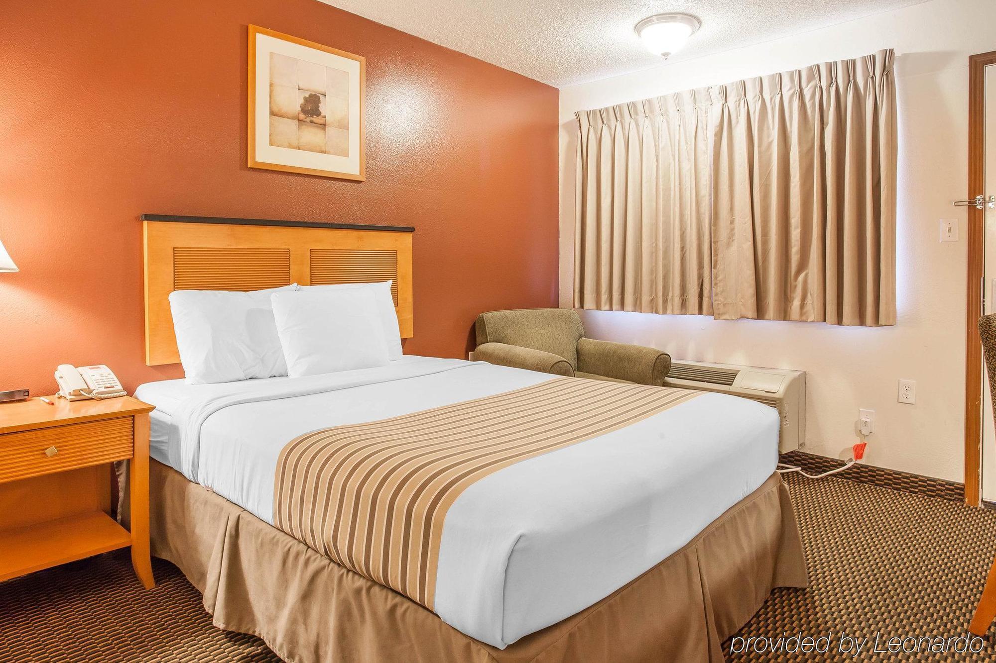 Oyo Hotel Chehalis I-5 South ภายนอก รูปภาพ