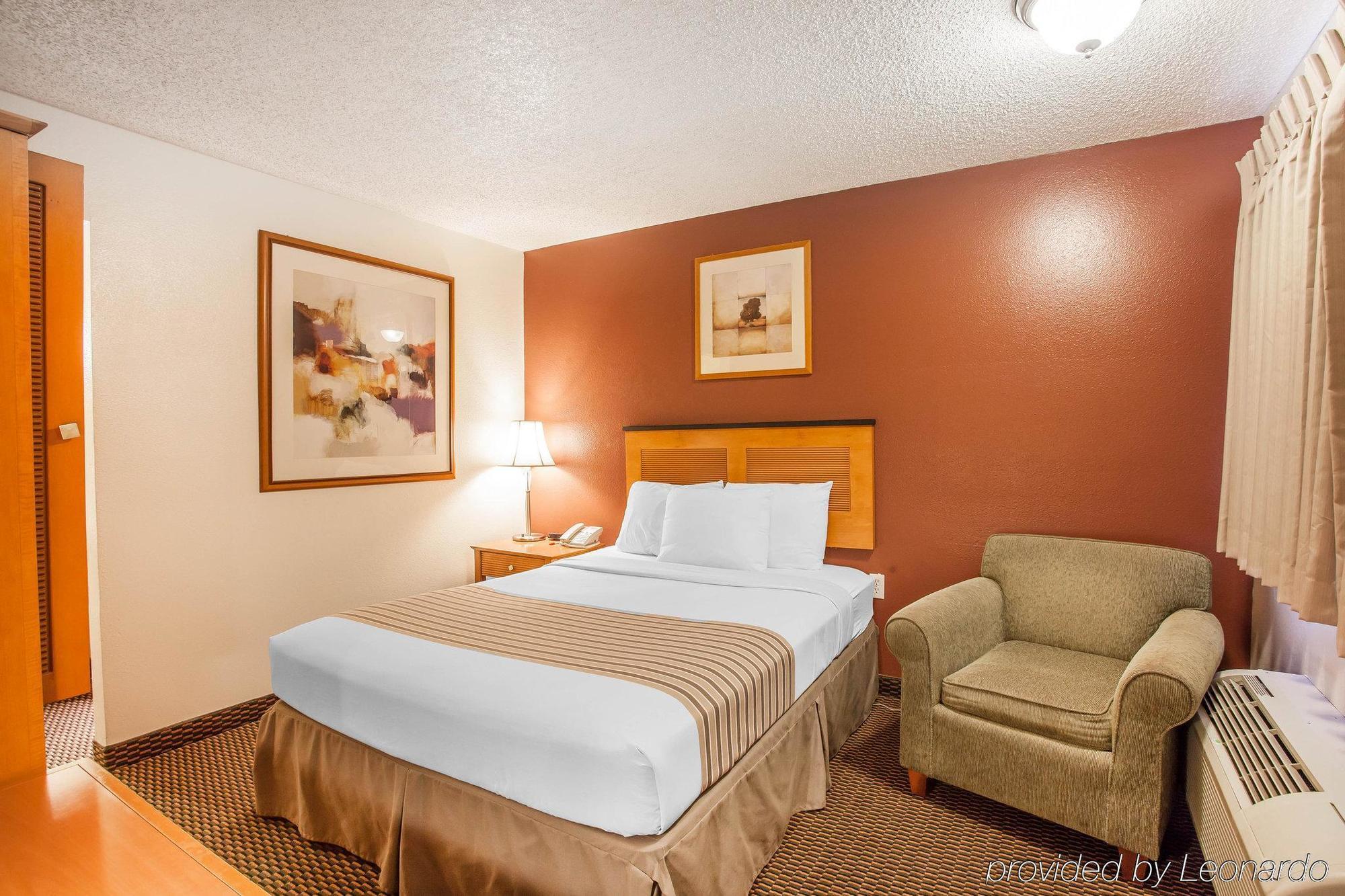 Oyo Hotel Chehalis I-5 South ภายนอก รูปภาพ