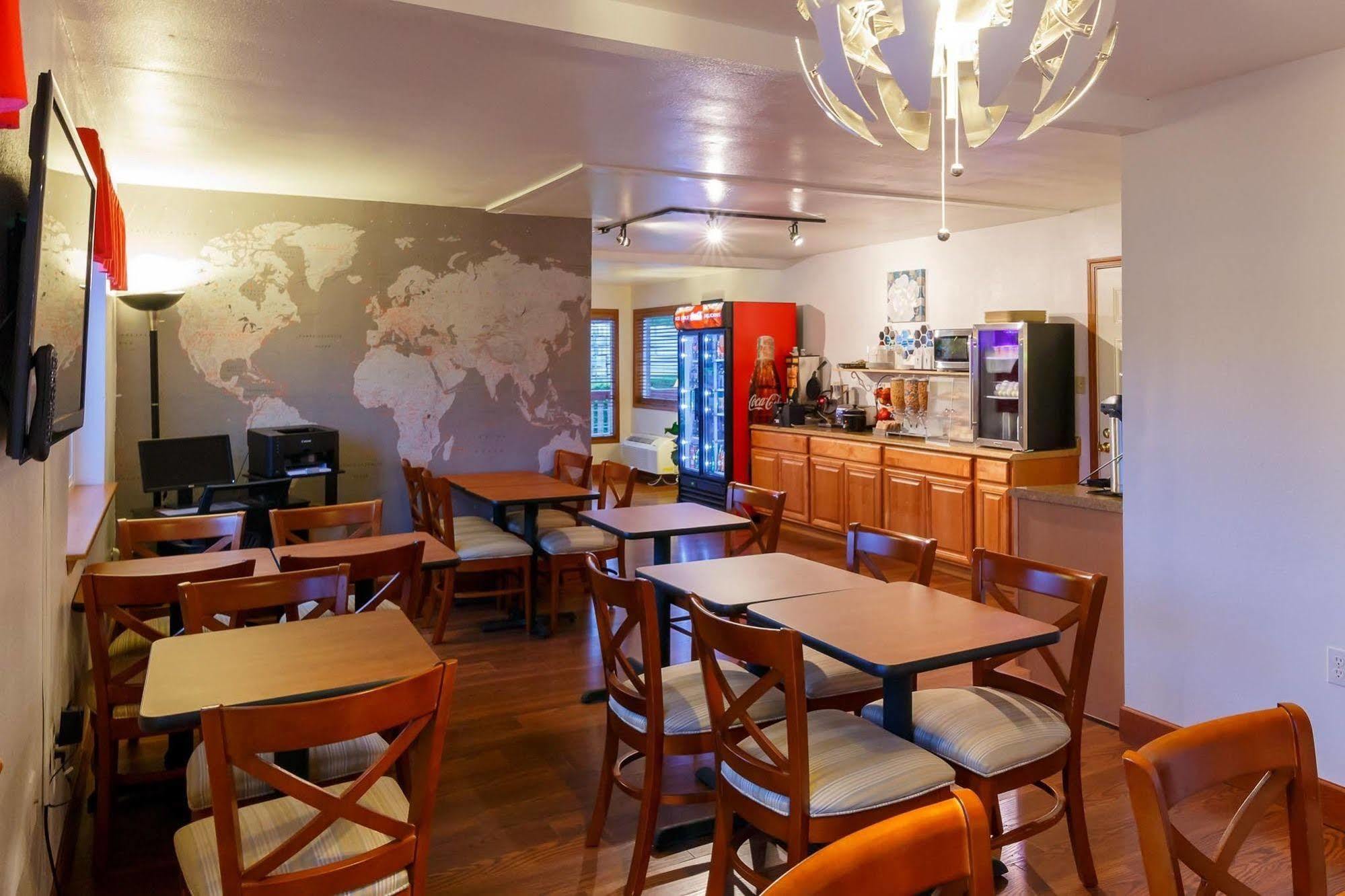 Oyo Hotel Chehalis I-5 South ภายนอก รูปภาพ